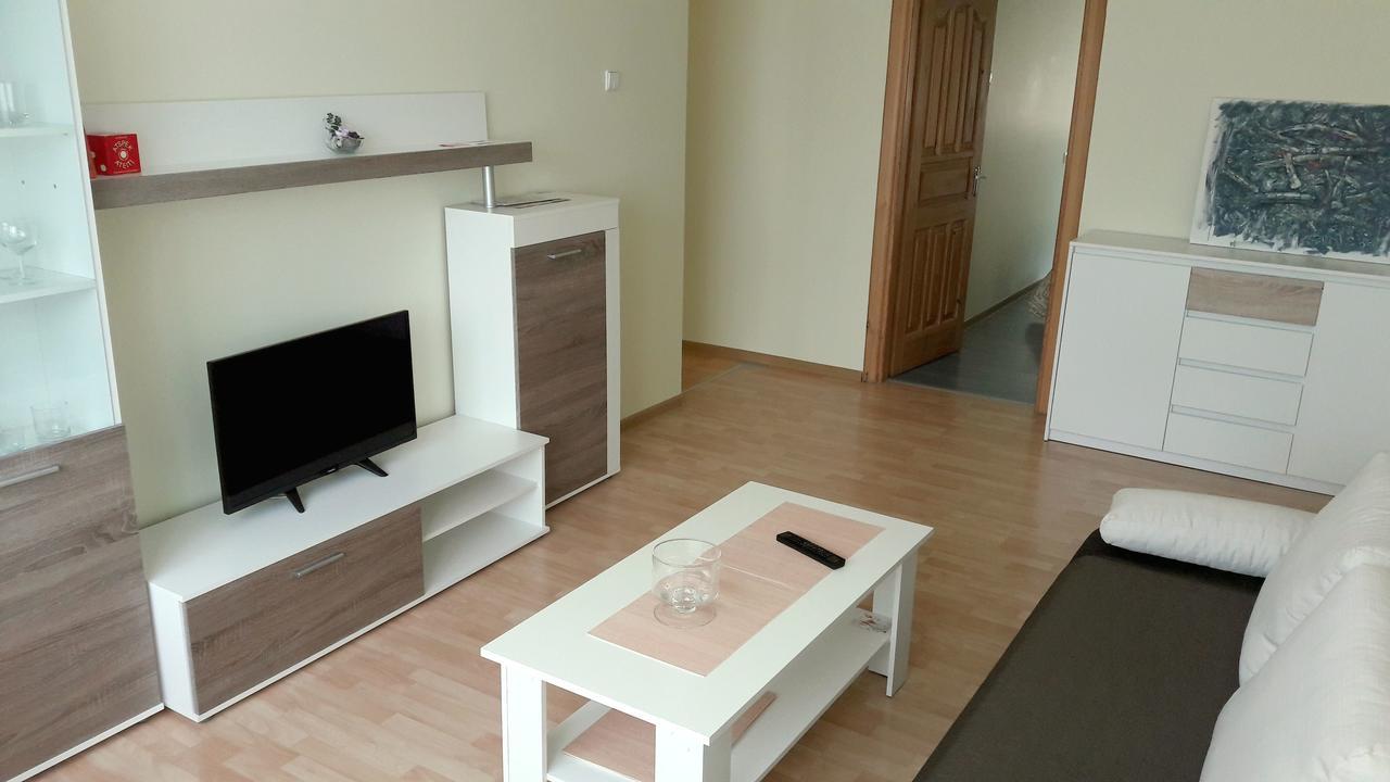 Grazinos Apartamentai Panevezys Exterior photo